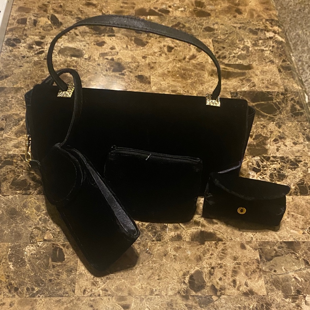 Elegant Black Women's Bag Set
